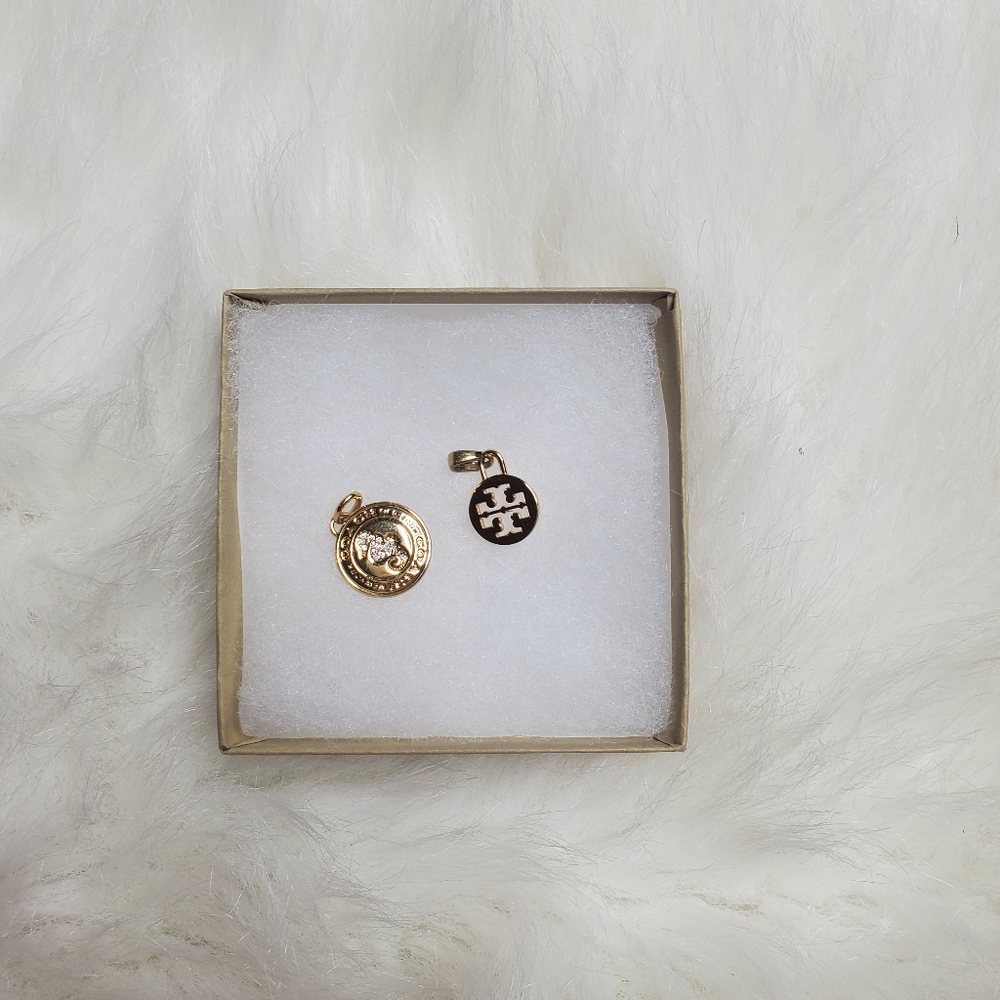 Coach Seahorse pendant with gold tones